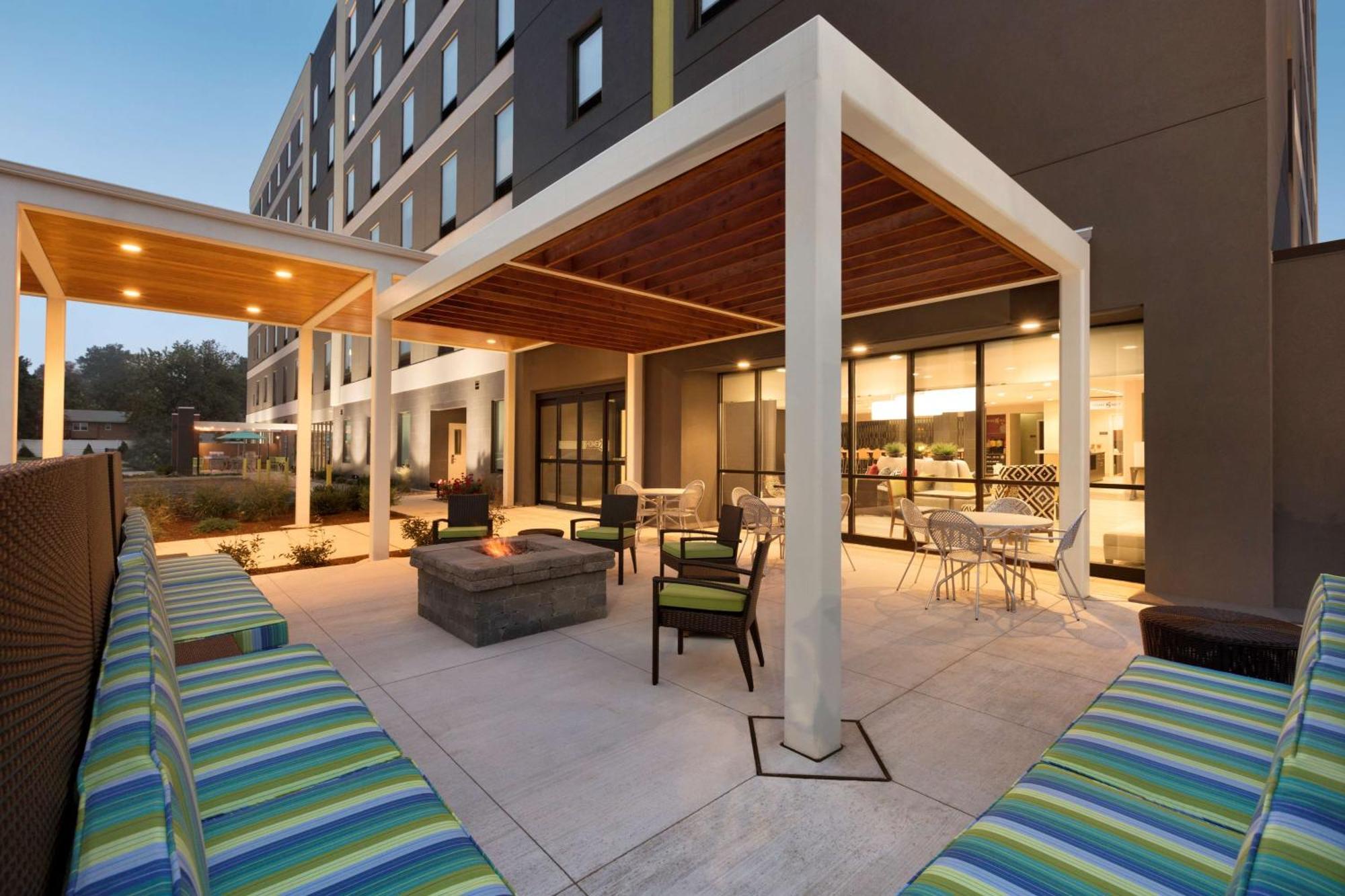Home2 Suites By Hilton Hasbrouck Heights Bagian luar foto