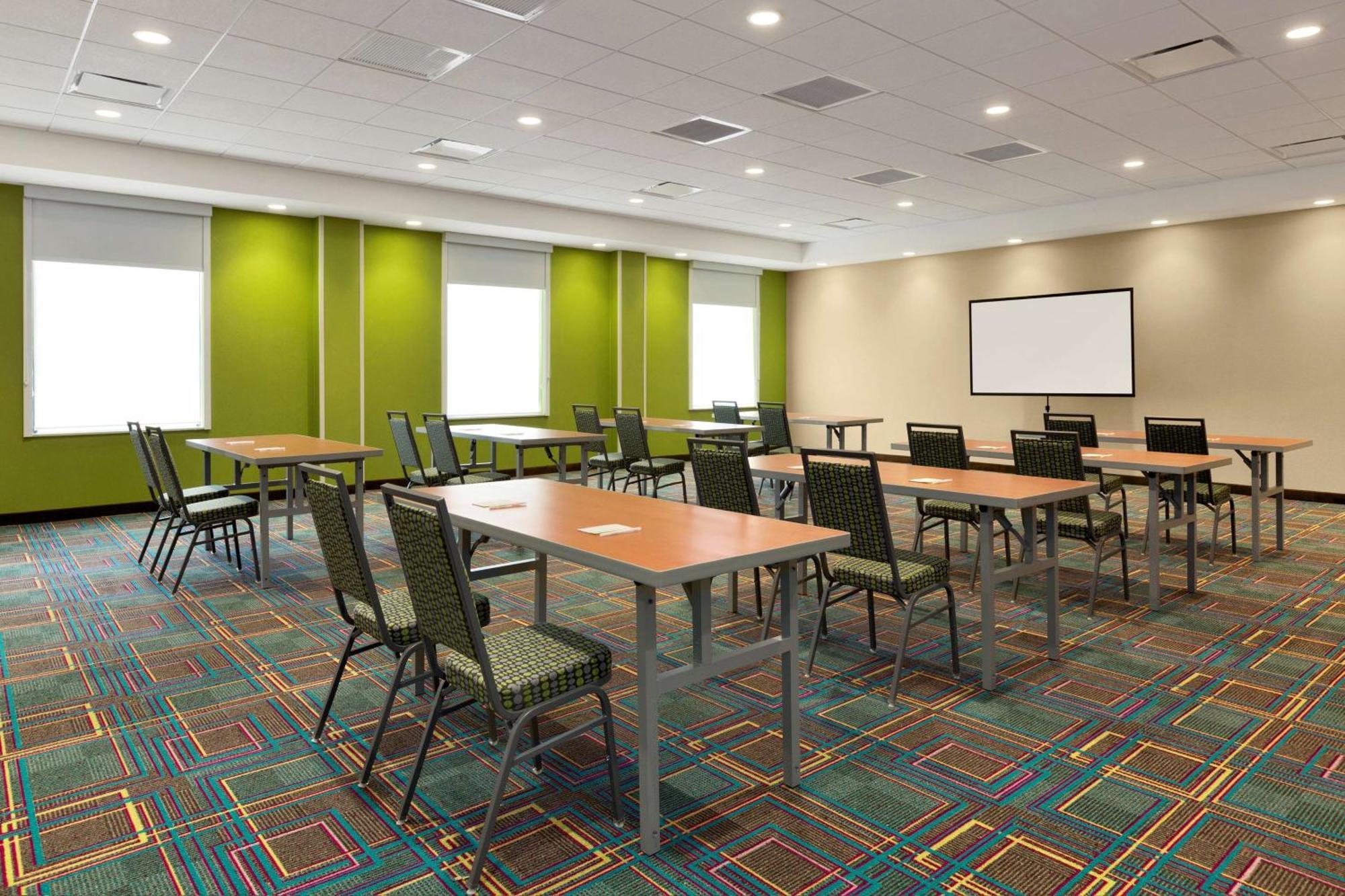 Home2 Suites By Hilton Hasbrouck Heights Bagian luar foto